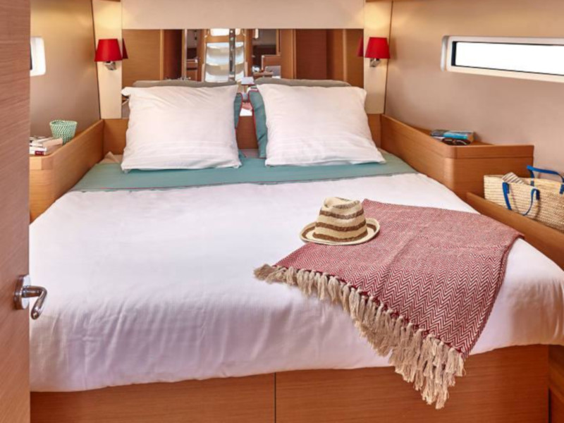 صور Sun Odyssey 440 22