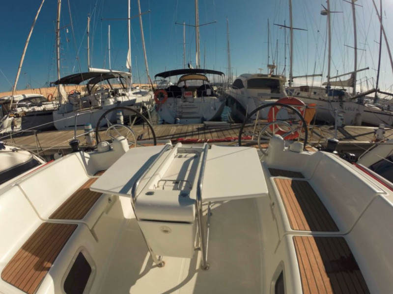 foto Sun Odyssey 439 7