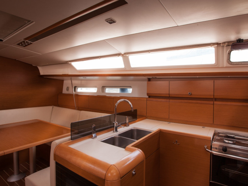 foto Sun Odyssey 439 6