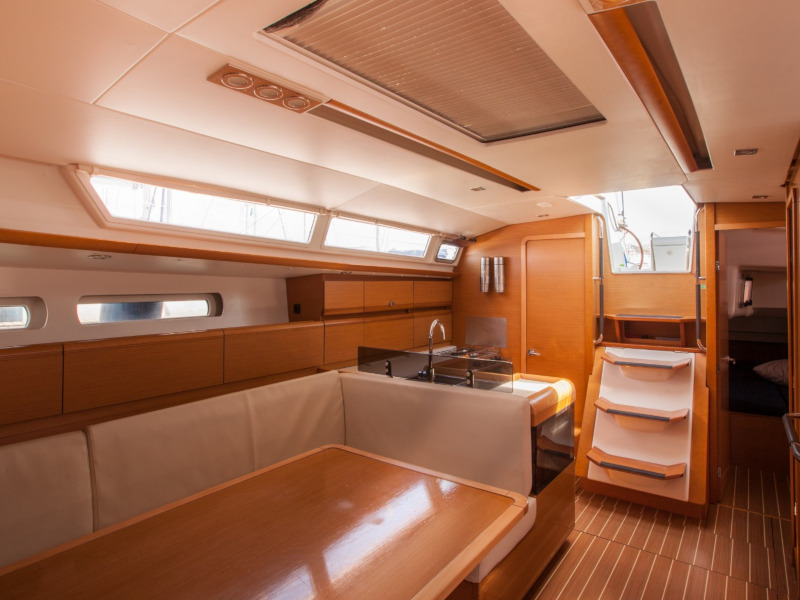 foto Sun Odyssey 439 15