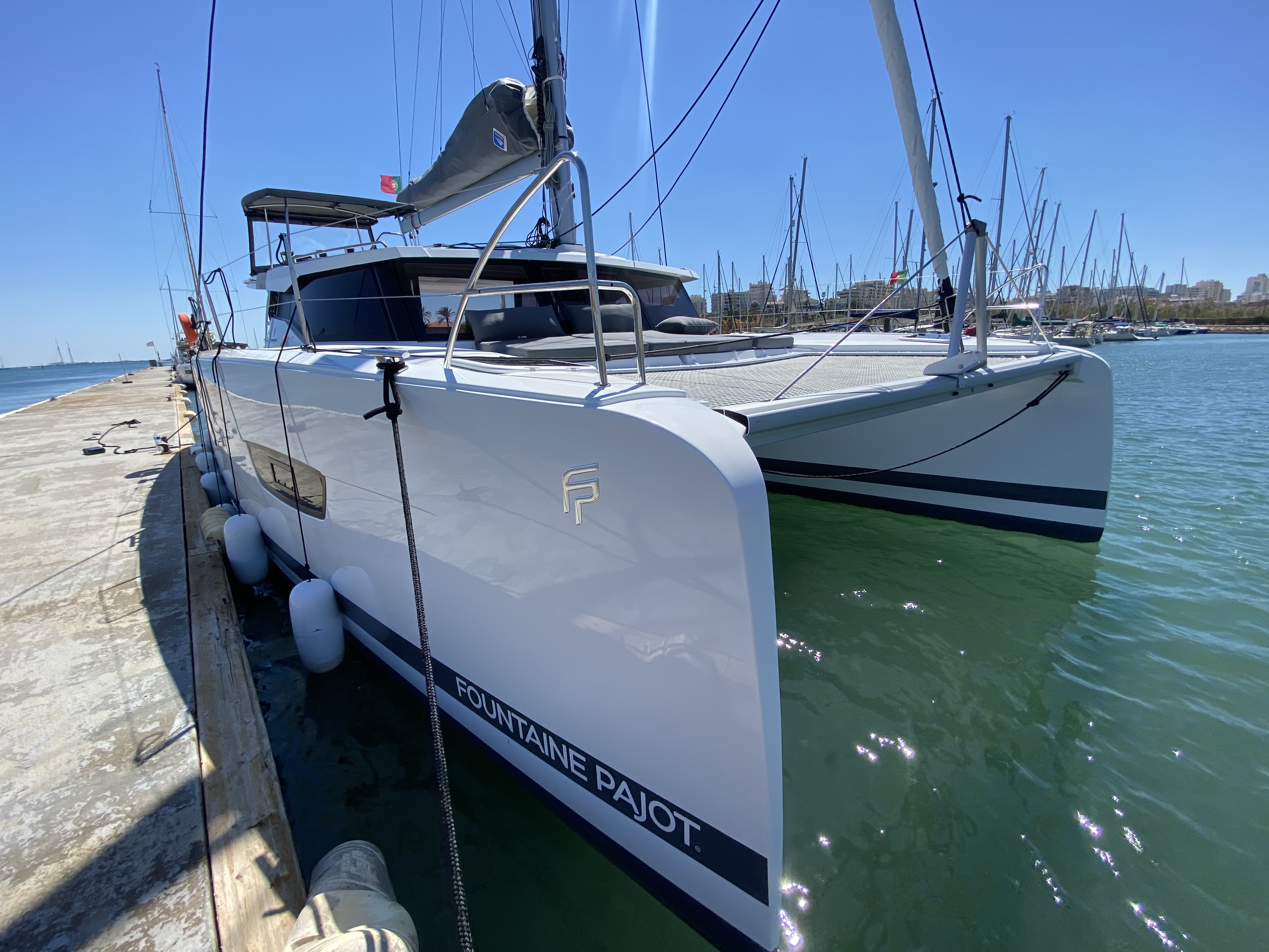 Catamaran