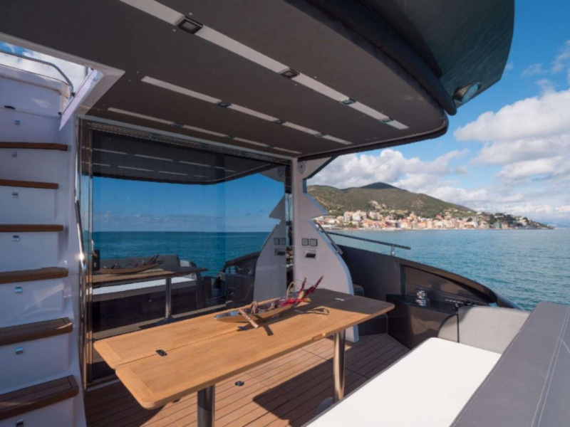 照片 Sessa Fly 54 9