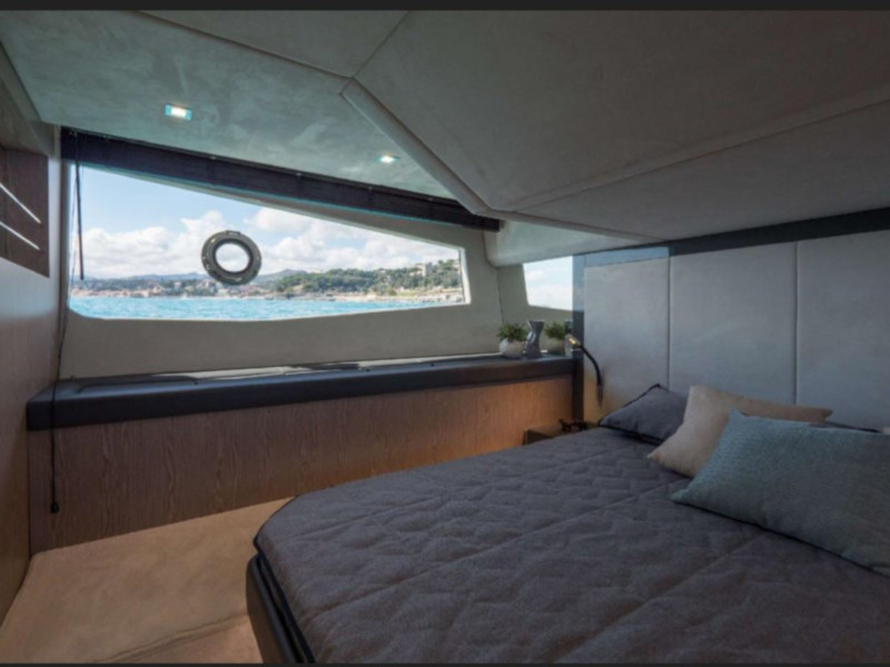 照片 Sessa Fly 54 13