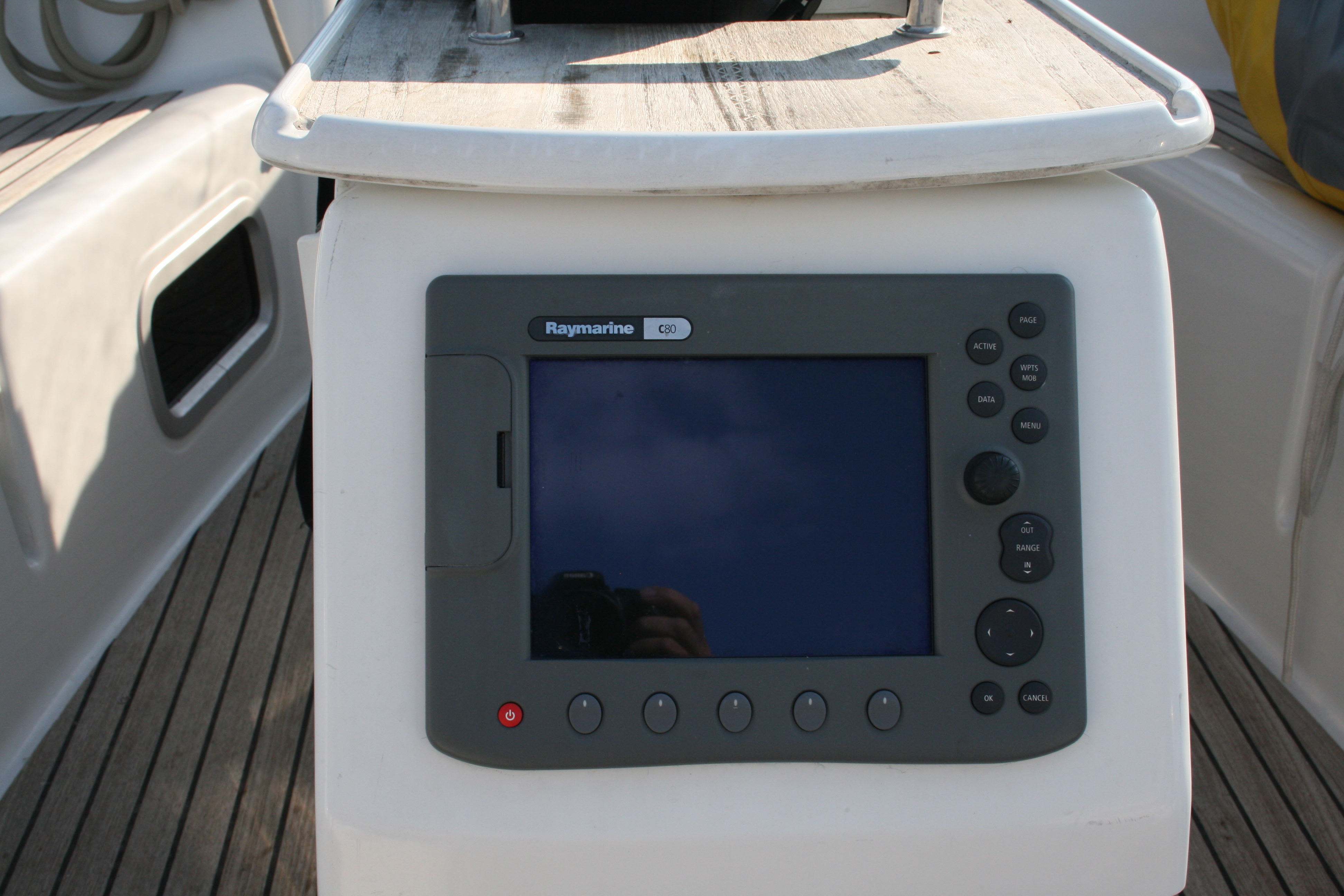 صور Oceanis 40 10