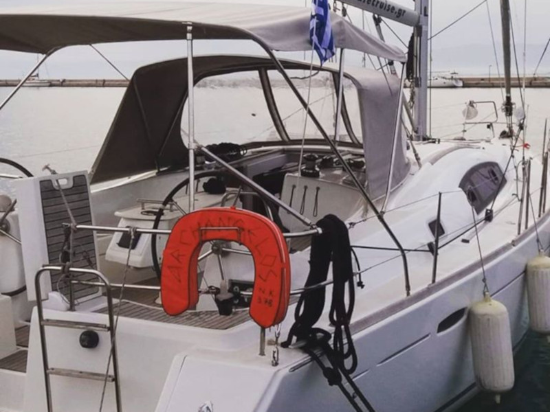 фото Oceanis 43 5