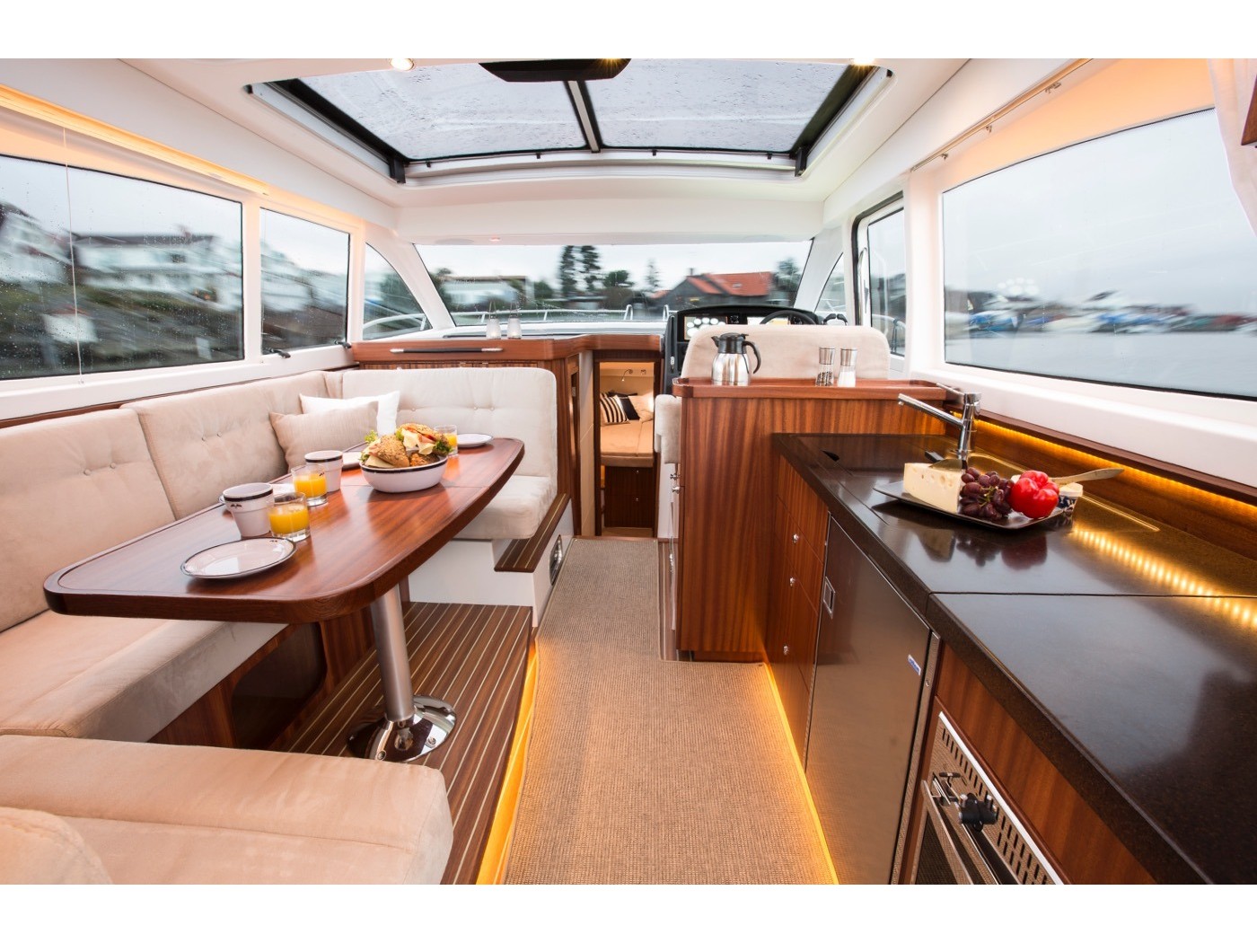 - Nimbus 405 Flybridge - 3 Cabins - Built 2022