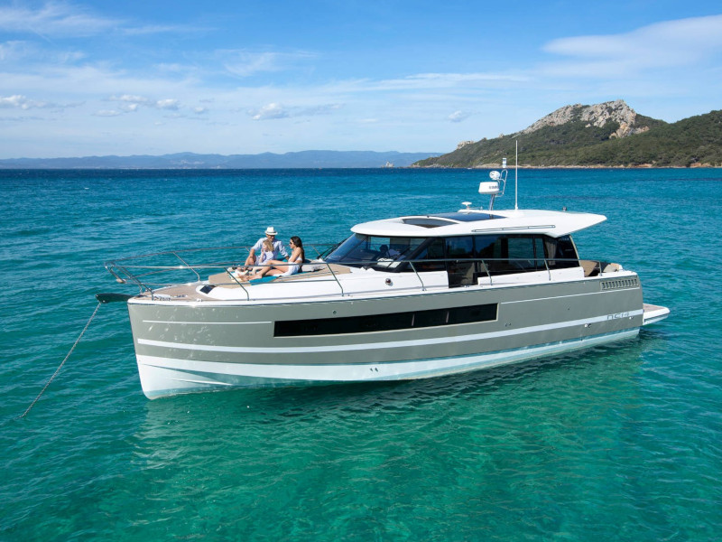 照片 Jeanneau NC 14 1