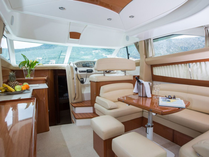 صور Prestige 42 3