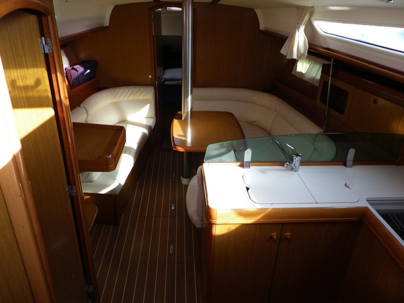 foto Sun Odyssey 36i 3