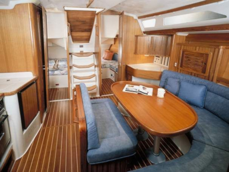 S/Y - Catalina 42 - 4 Cabins - Built 2001