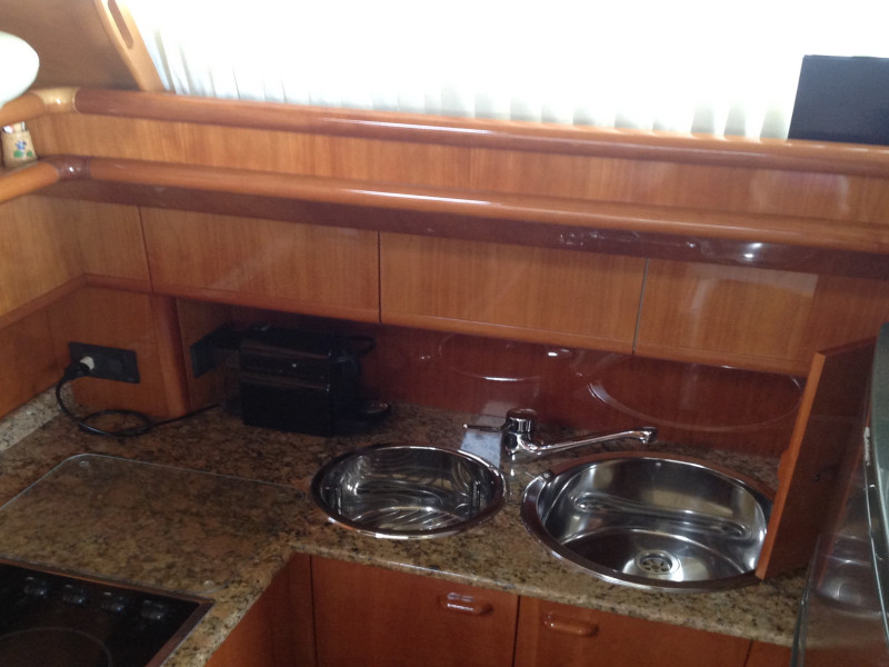 Foto Ferretti 460 7
