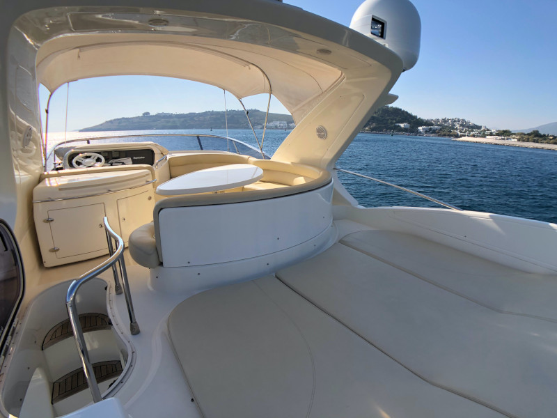 foto Azimut 55 15