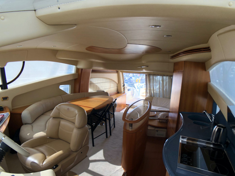 foto Azimut 55 24