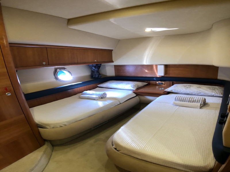 foto Azimut 55 35