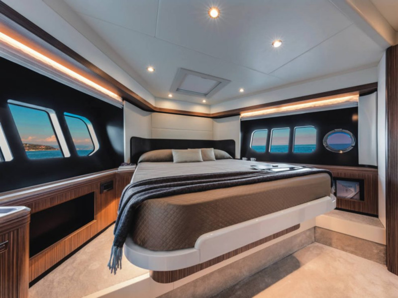 照片 Absolute 50 Fly 8