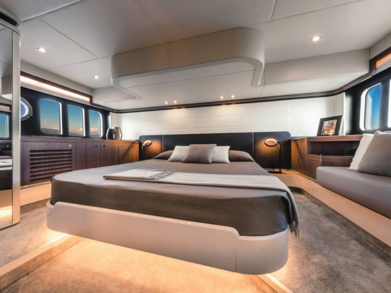 照片 Absolute 50 Fly 11