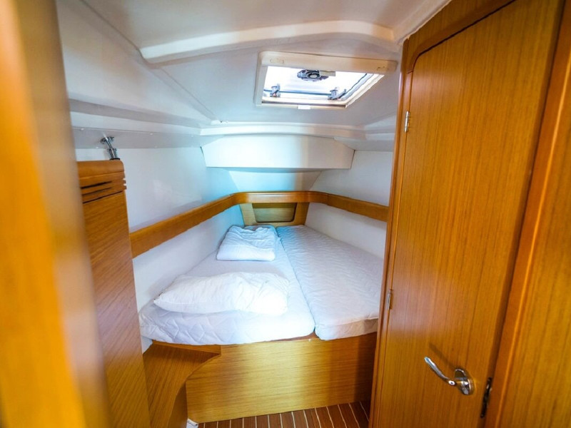 foto Sun Odyssey 42 i 10