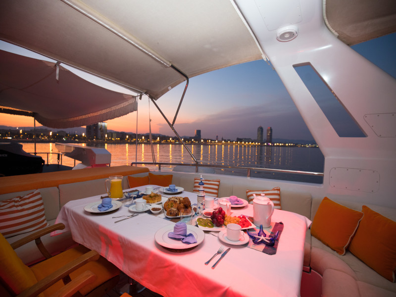 фото Motoryacht 20