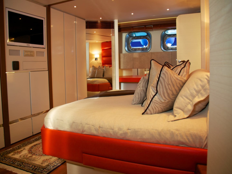 фото Motoryacht 22