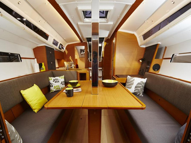 照片 Sun Odyssey 349 3