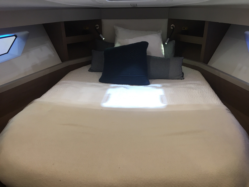 foto Beneteau GT40 9