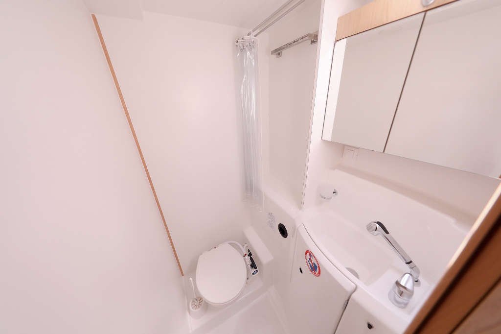 foto Lagoon 400 S2 6