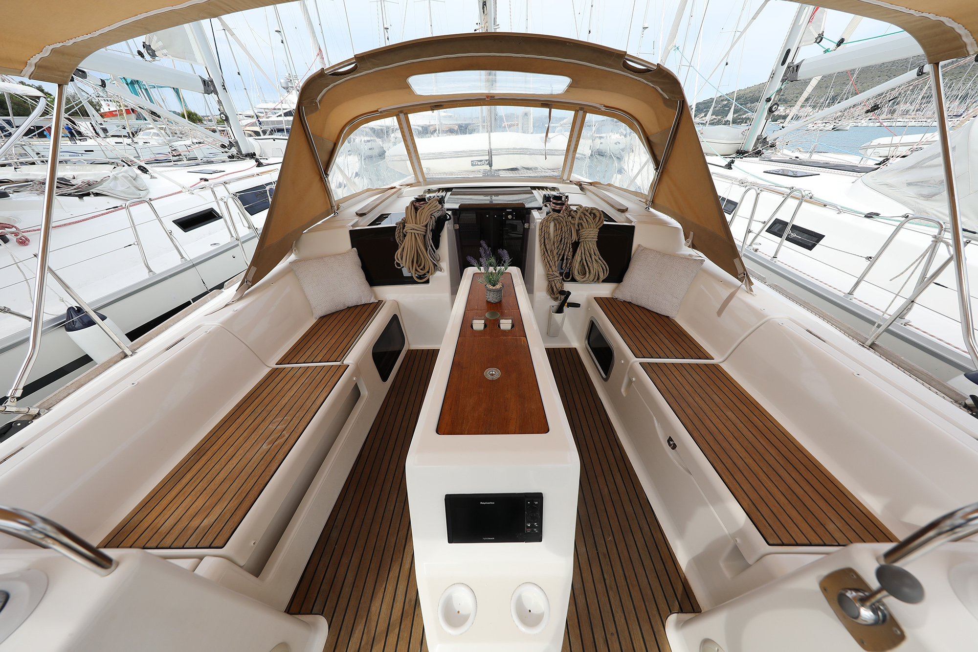 照片 Dufour 460 Grand Large 14