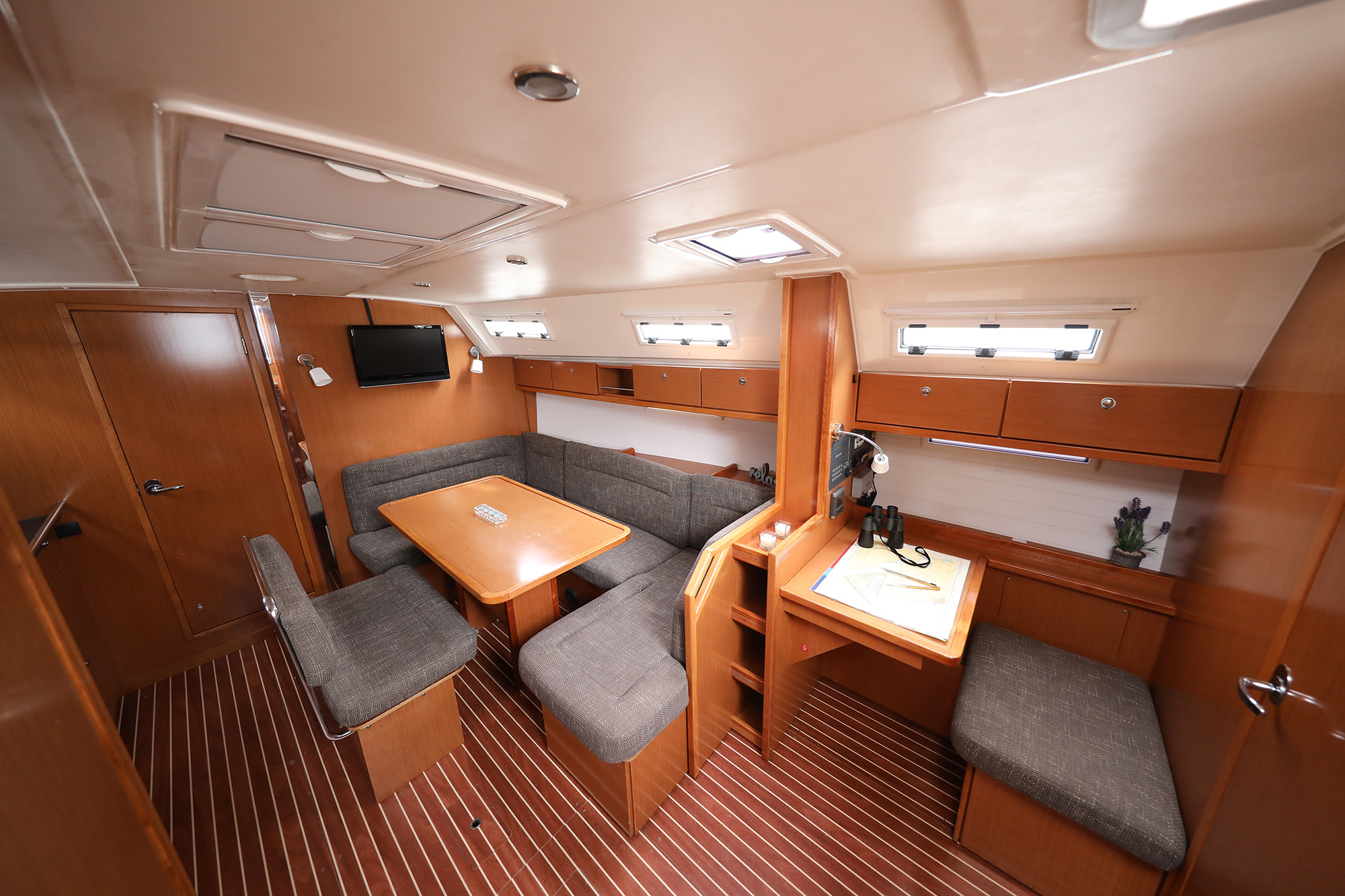 foto Bavaria Cruiser 40S 3