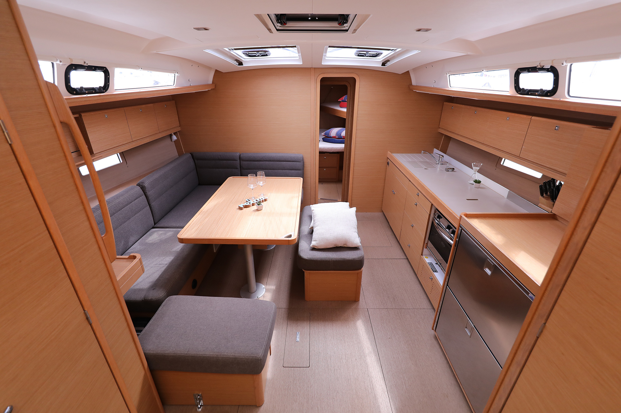 foto Dufour 460 Grand Large 9