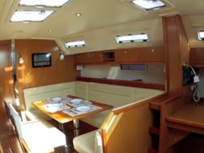 foto Bavaria Cruiser 40 2