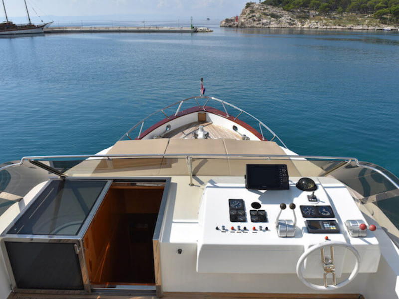 صور Motoryacht 22