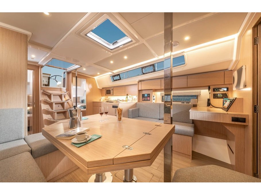 S/Y - Bavaria C42 - 3 Cabins - Built 2022
