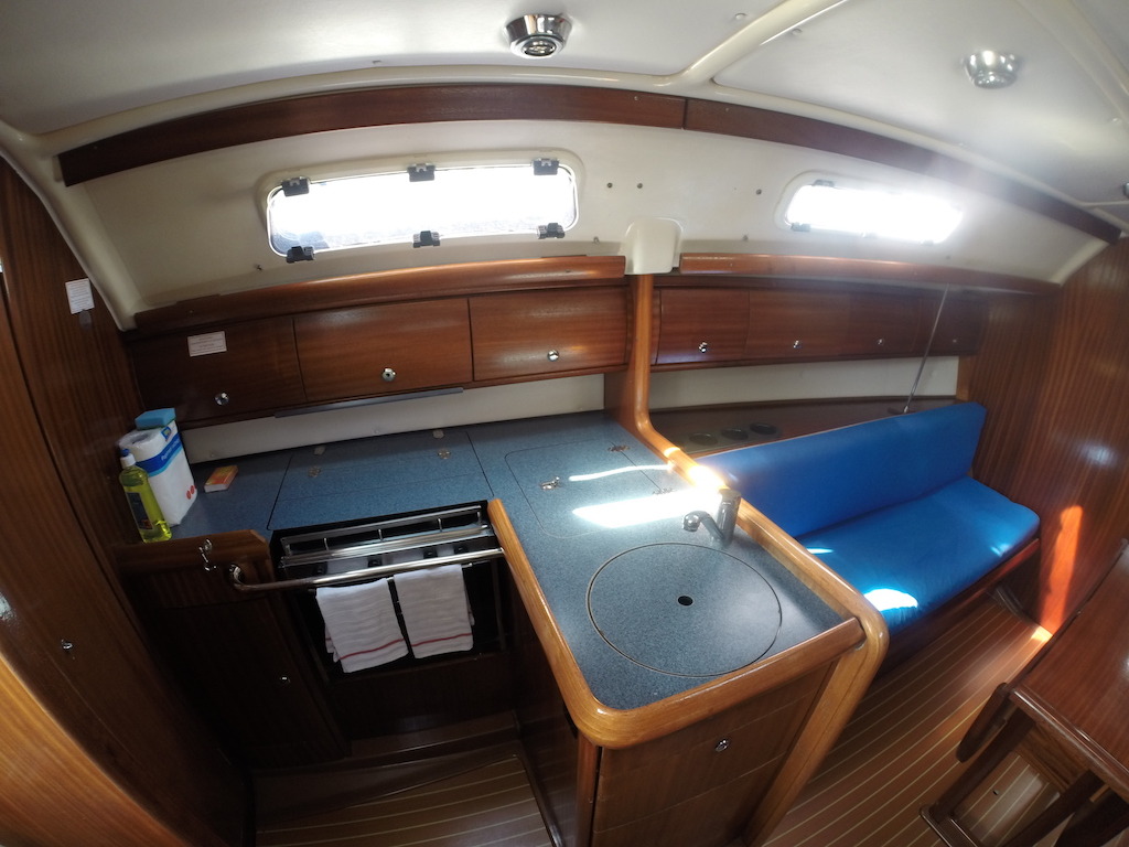 фото Bavaria 32 6