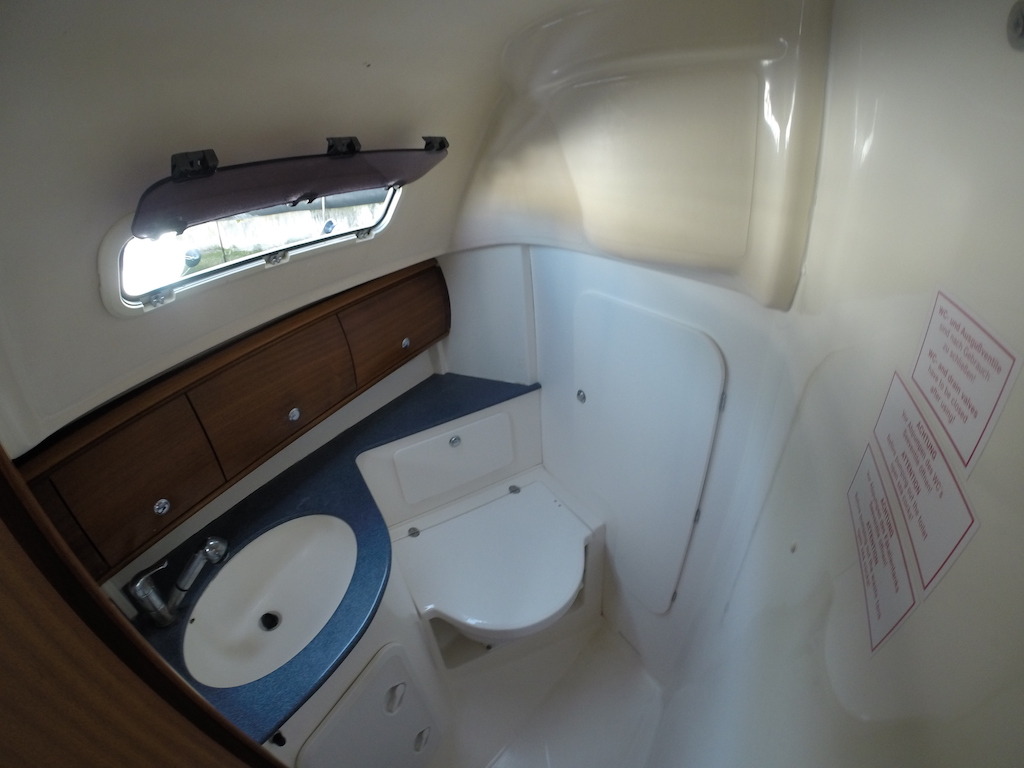 фото Bavaria 32 11