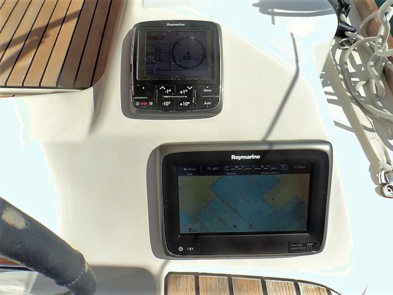 photo Dufour 382 Grand Large 10