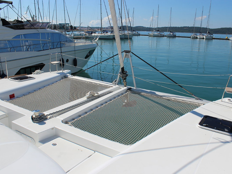 foto Lagoon 450 15