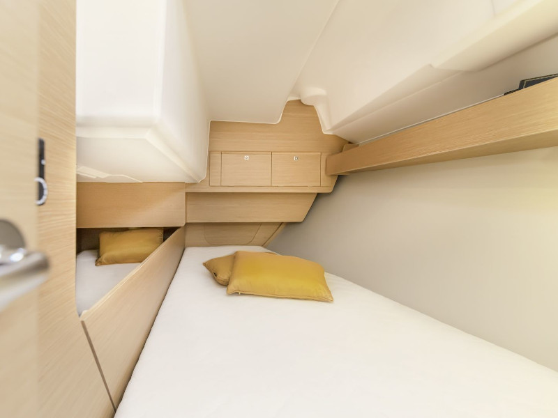 صور Dufour 360 Grand Large 8