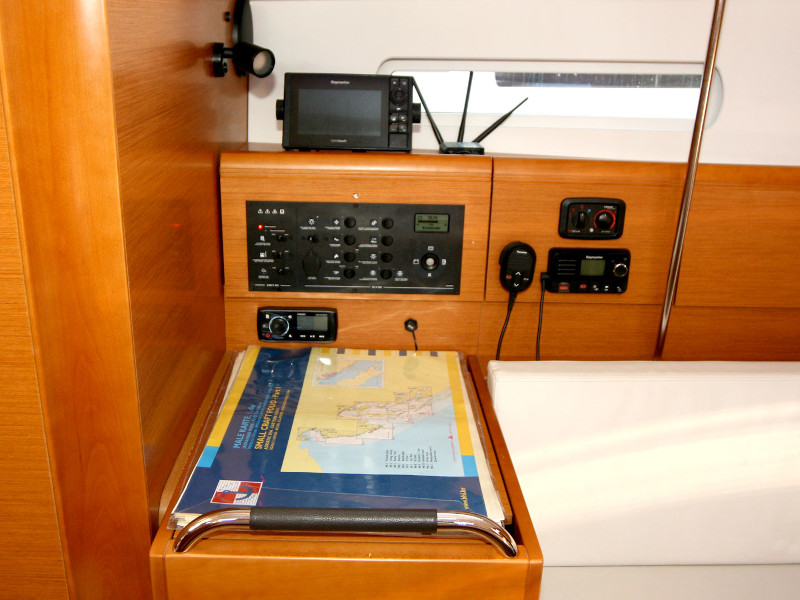 Foto Sun Odyssey 389 12