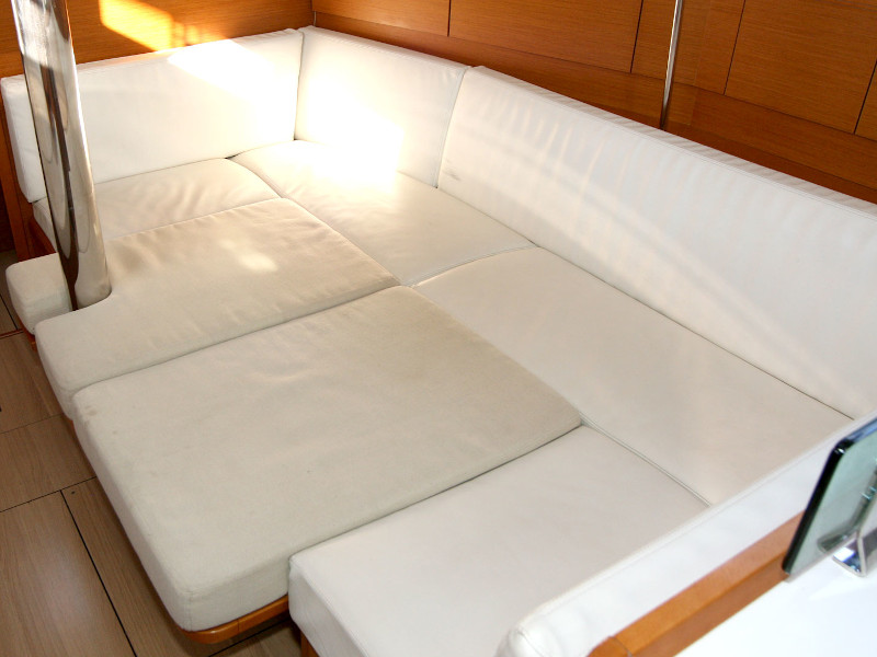 Foto Sun Odyssey 389 16