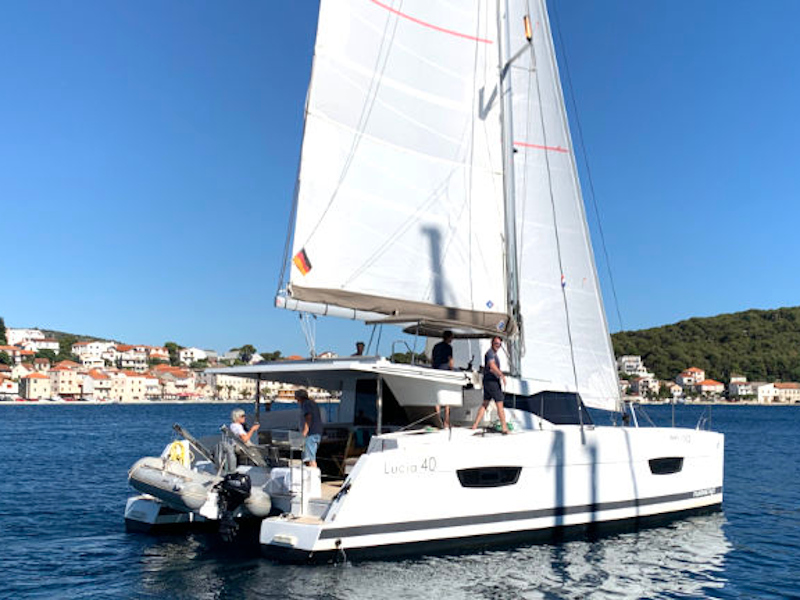 фото Lucia 40 8
