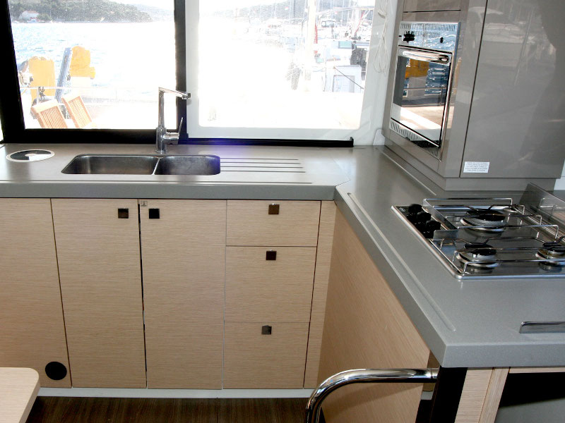 фото Lucia 40 17