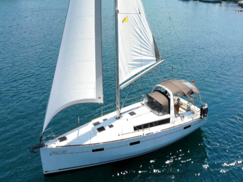 照片 Oceanis 45 5