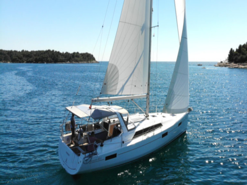 foto Oceanis 41.1 4