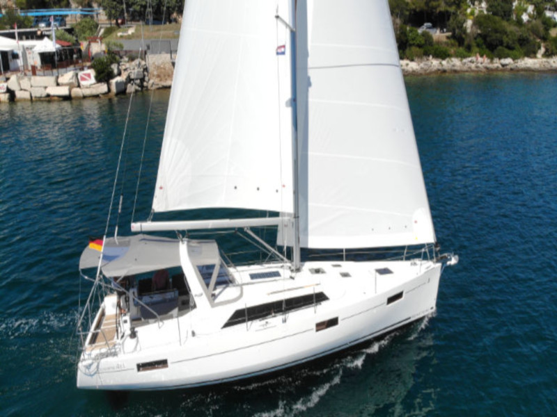 foto Oceanis 41.1 5