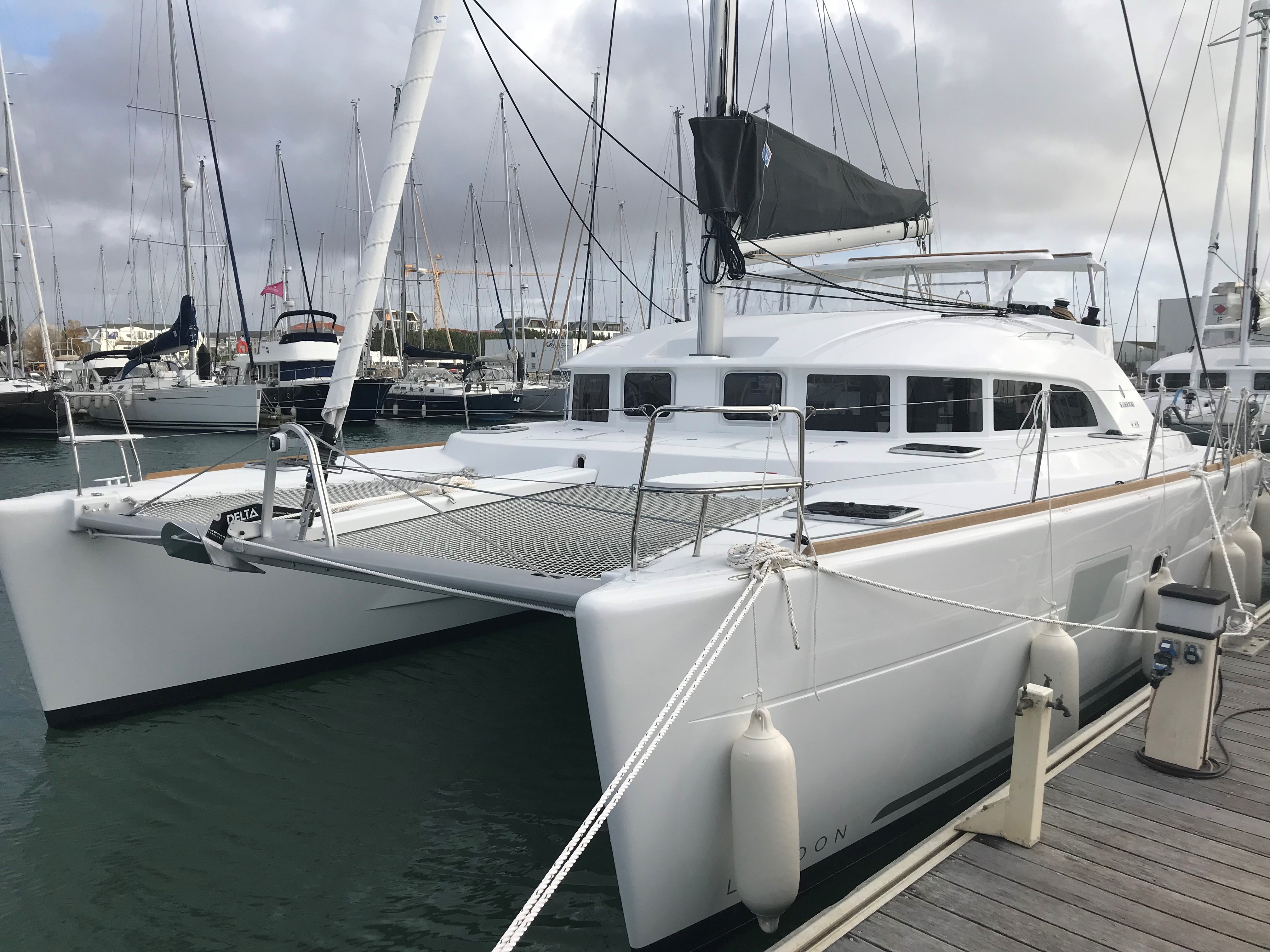 Catamaran