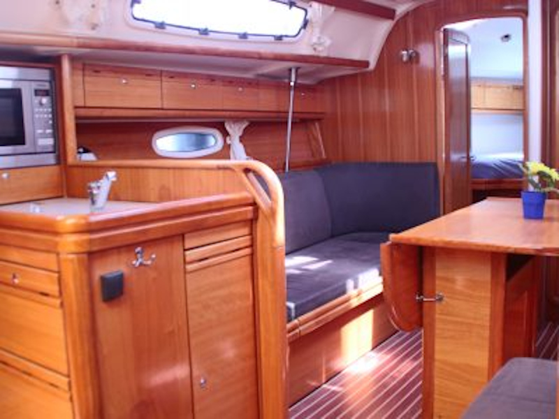 foto Bavaria 38 Cruiser 3