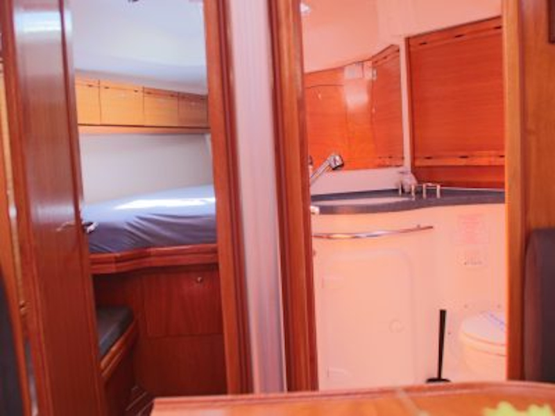 foto Bavaria 38 Cruiser 12