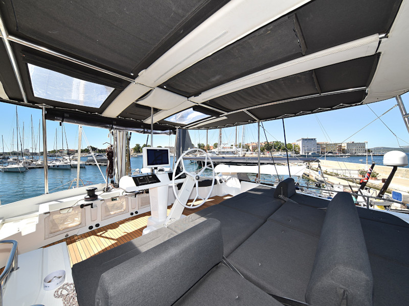 фото Lagoon 520 6