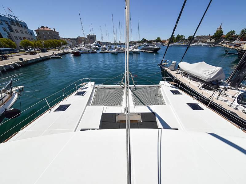 фото Lagoon 520 9