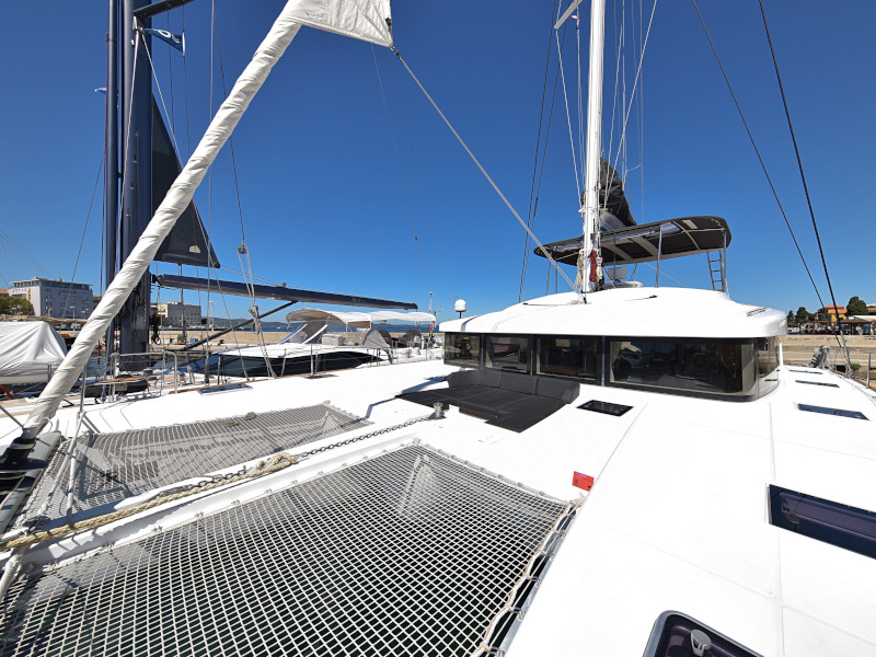 фото Lagoon 520 14